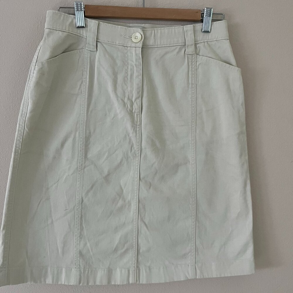 LL Bean Classic Fit 4 Pocket Creme Denim Skirt Women's Size 10